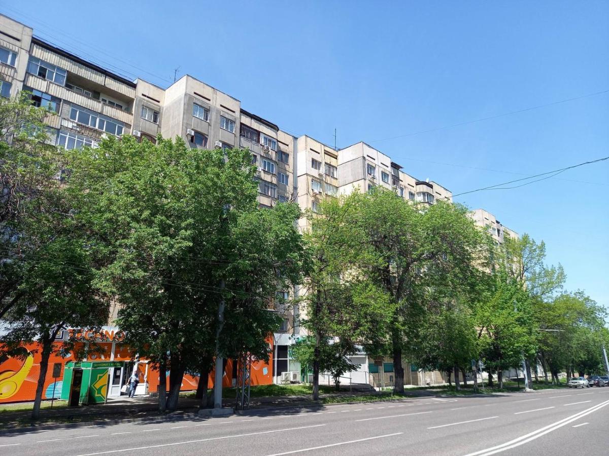 "Современный Уют" Квартира Almaty Exterior foto